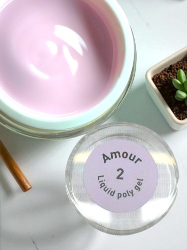 Liquid Poly gel Amour 2